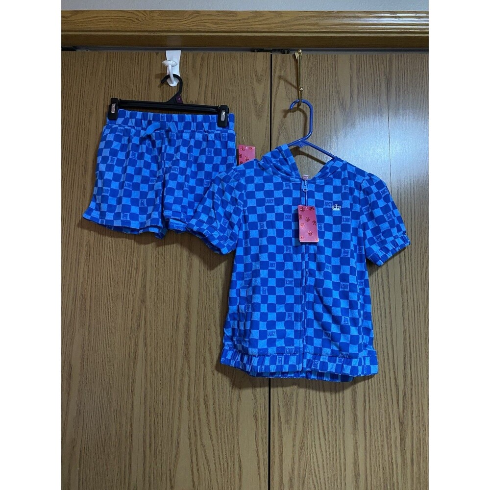 NWT Juicy Couture Girl’s Medium (10-12) Terry Cloth Jacket & Shorts Set